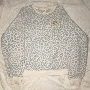 Nike Gray and White Leopard Print crewneck